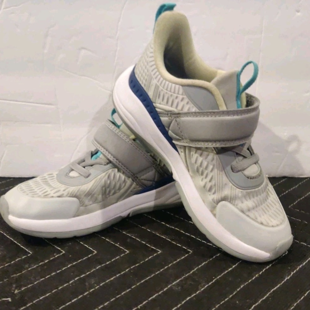 All In Motion Toddler Toni Performance School Play Sneakers Gray Size 11 Gray